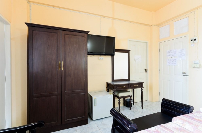 Imagen de los interiores del Hotel Sananwan Palace. Foto 13