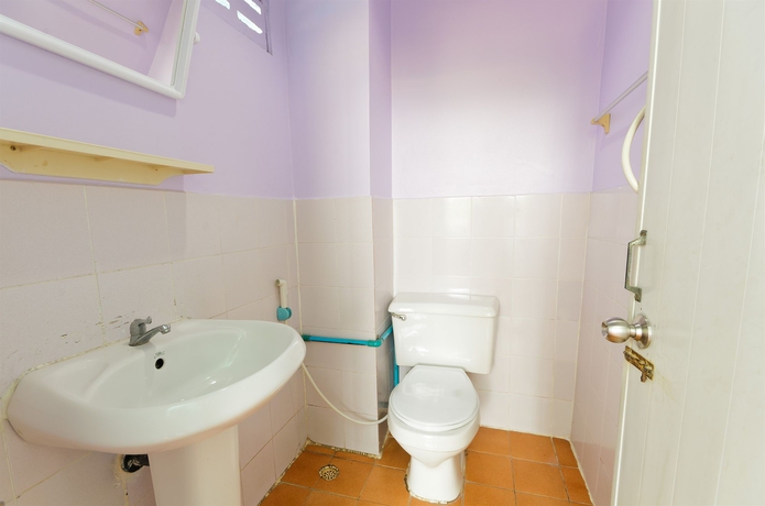 Imagen de la habitación del Hotel Sananwan Palace. Foto 4