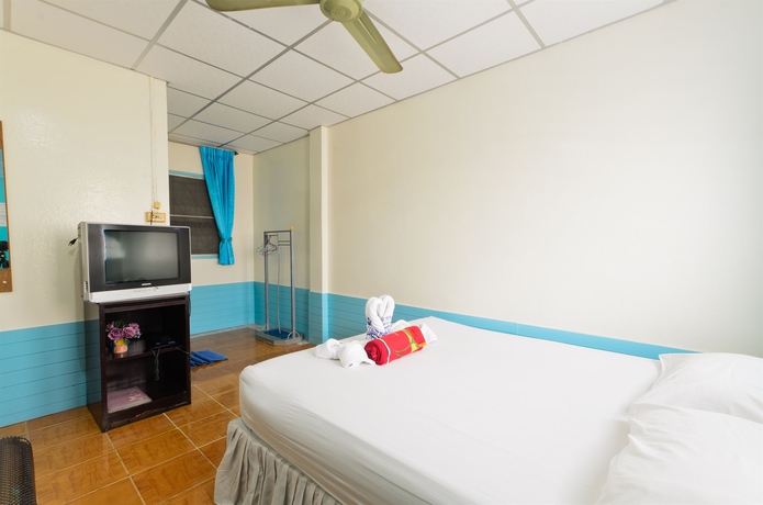 Imagen de la habitación del Hotel Sananwan Palace. Foto 8