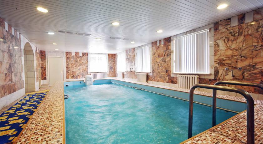 Imagen de la piscina del Hotel Sanatorium Elektra. Foto 11