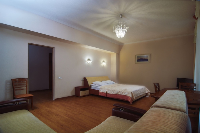 Imagen de la habitación del Hotel Sanatoriy Rodnik. Foto 9