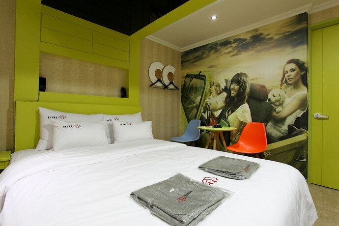 Imagen de la habitación del Hotel Sanbon CC. Foto 17