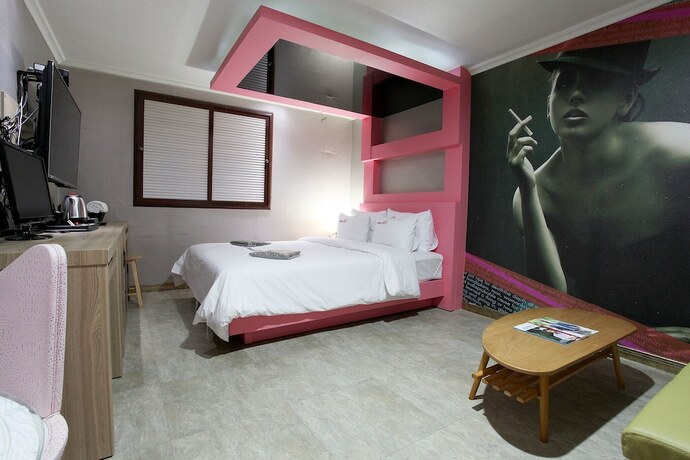 Imagen de la habitación del Hotel Sanbon CC. Foto 19