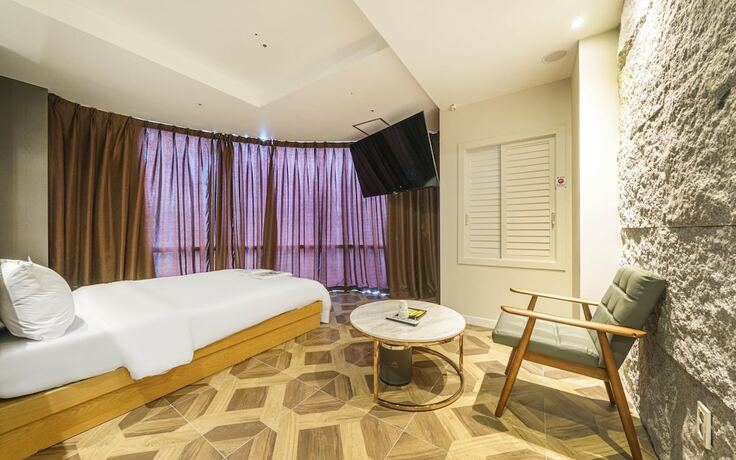 Imagen de la habitación del Hotel Sanbon CF. Foto 20