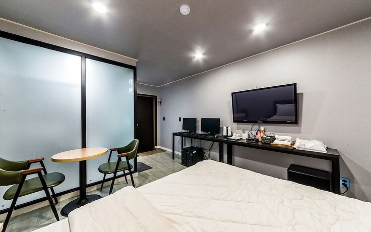 Imagen general del Hotel Sanbon Praha. Foto 2