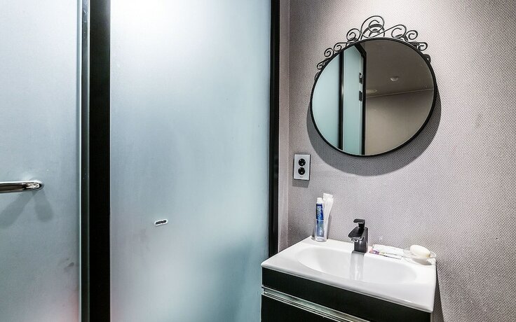 Imagen general del Hotel Sanbon Praha. Foto 3