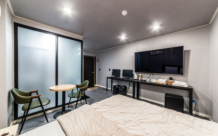 Imagen general del Hotel Sanbon Praha. Foto 6