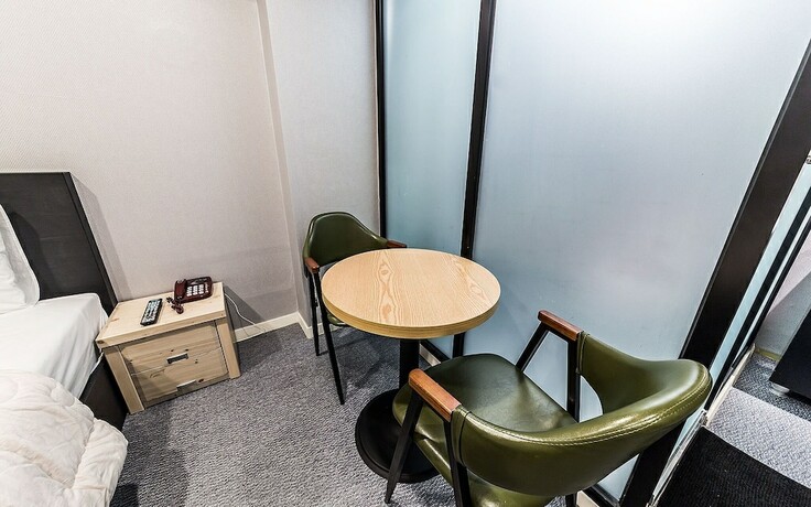 Imagen general del Hotel Sanbon Praha. Foto 8