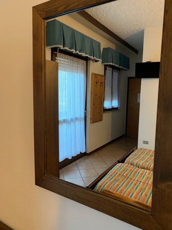 Imagen de la habitación del Hotel Sancamillo. Foto 5