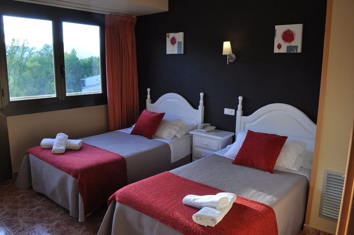 Imagen de la habitación del Hotel Sanchez. Foto 15