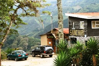 Imagen del bar/restaurante del Hotel Sanchiri Mirador And Lodge. Foto 5
