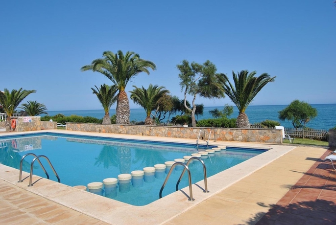 Imagen de la piscina del Hotel Sancho Iii. Foto 10