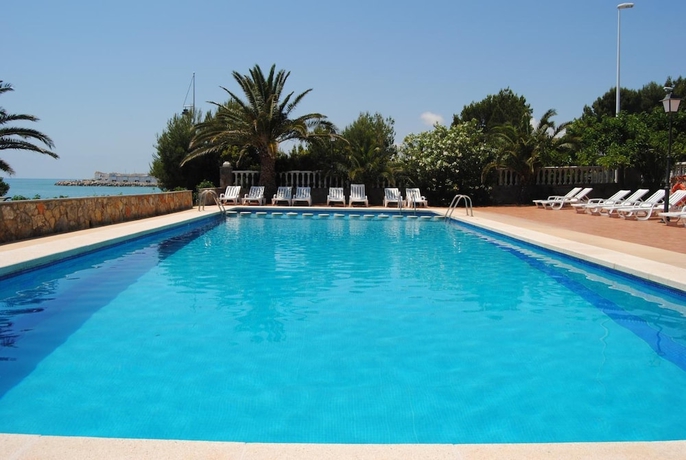 Imagen de la piscina del Hotel Sancho Iii. Foto 15