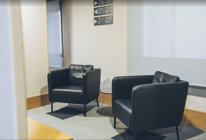 Imagen de la habitación del Hotel Sancho Ramirez. Foto 8