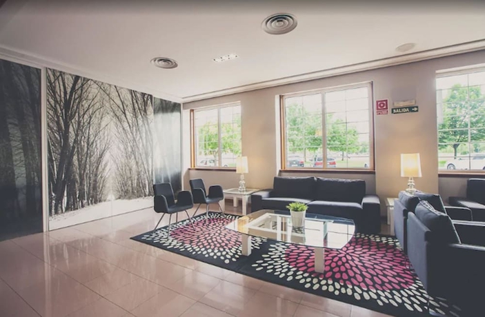 Imagen de los interiores del Hotel Sancho Ramirez. Foto 11