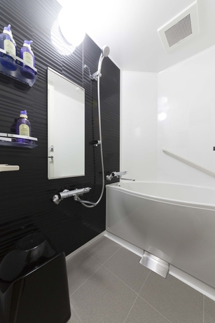 Imagen de la habitación del Hotel Sanco Inn Kyoto Hachijoguchi. Foto 17