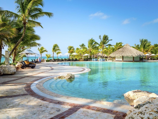 Imagen de la piscina del Hotel Sanctuary Cap Cana, A Luxury Collection Adult All-inclusive Resort, Dominican Republic. Foto 12