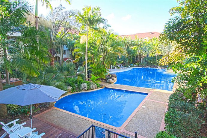Imagen de la piscina del Hotel Sanctuary Lake Apartments. Foto 7
