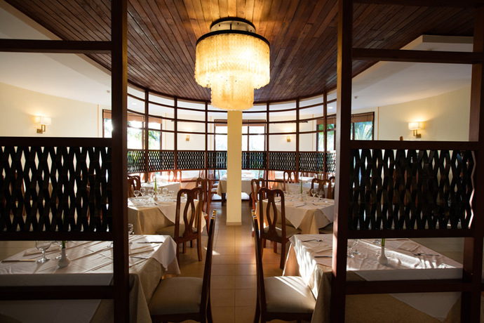 Imagen del bar/restaurante del Hotel Sanctuary at Grand Memories Varadero. Foto 5