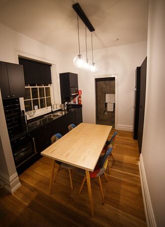 Imagen de la habitación del Hotel Sanctum Boutique Apartments. Foto 5