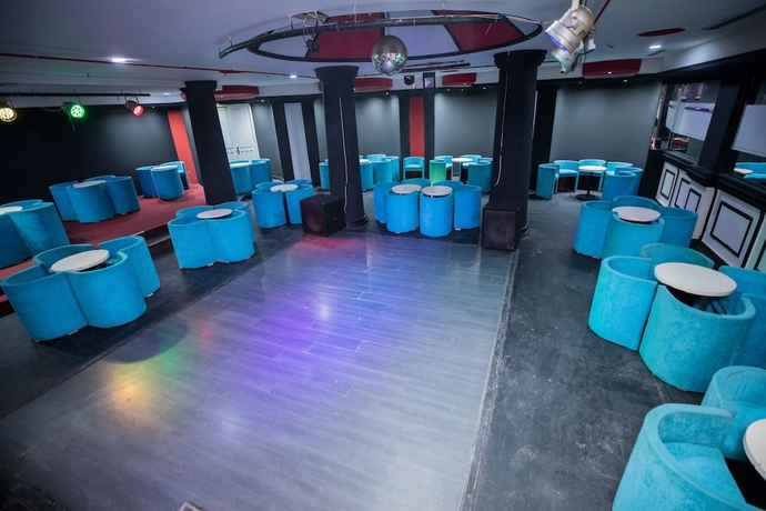 Imagen de la habitación del Hotel Sand Beach Resort. Foto 8