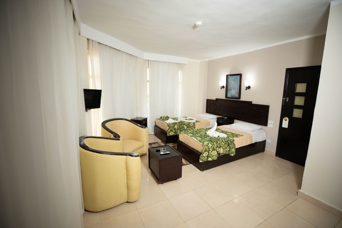 Imagen de la habitación del Hotel Sand Beach Resort, Hurghada. Foto 4
