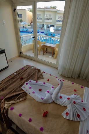 Imagen de la habitación del Hotel Sand Beach Resort, Hurghada. Foto 15