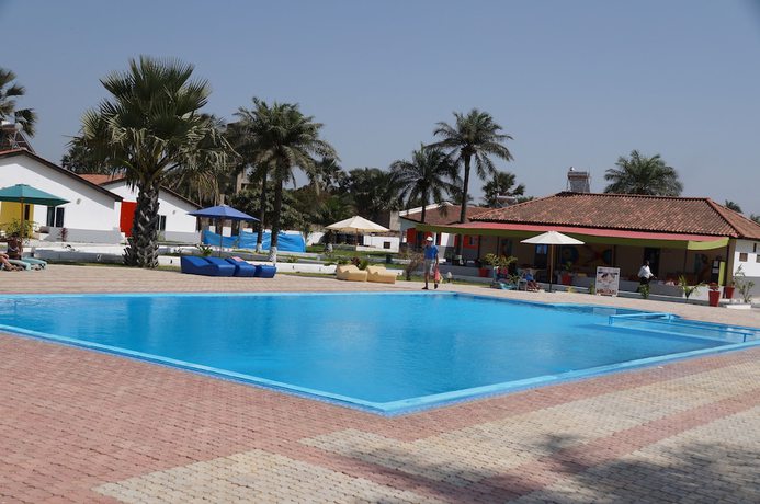 Imagen de la piscina del Hotel Sand Beach, Serekunda. Foto 20