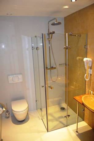 Imagen de la habitación del Hotel Sand Martin. Foto 5