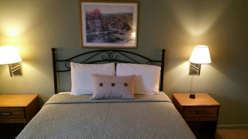 Imagen de la habitación del Hotel Sand Pebble Motor Lodge. Foto 2