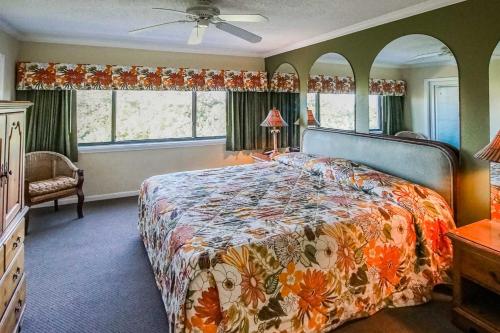 Imagen de la habitación del Hotel Sand Pebble Resort. Foto 15