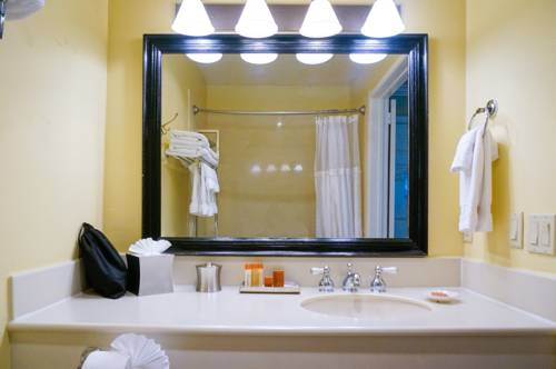 Imagen de la habitación del Hotel Sand Pebbles Inn. Foto 11