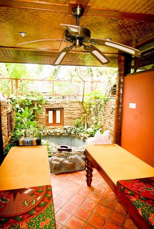 Imagen de los interiores del Hotel Sand Sea Beach Resort. Foto 11