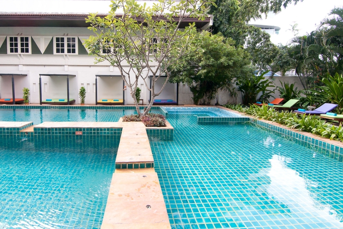 Imagen de la piscina del Hotel Sandalay Resort Pattaya. Foto 14