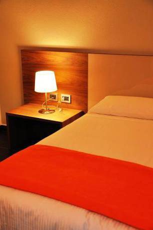 Imagen de la habitación del Hotel Sandalia. Foto 10