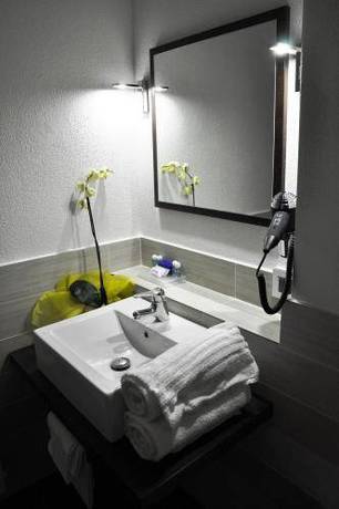 Imagen de la habitación del Hotel Sandalia. Foto 15