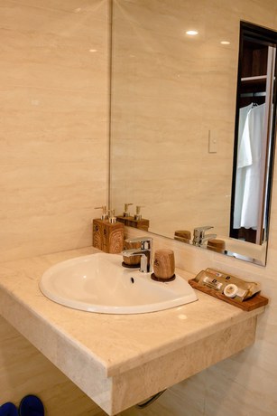 Imagen de la habitación del Hotel Sandals. Foto 7