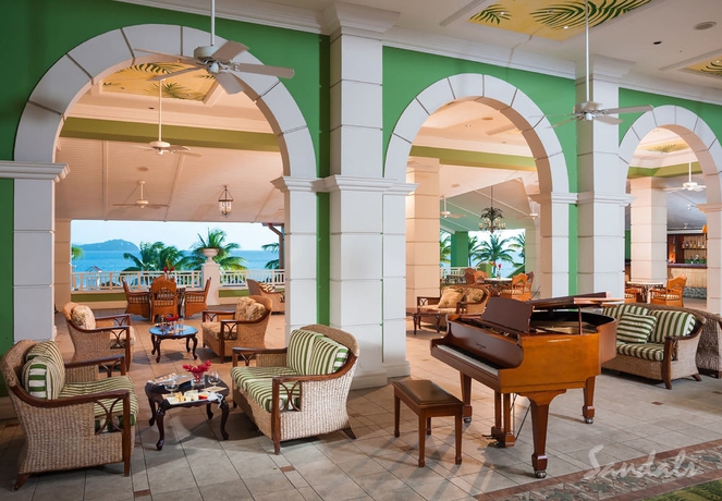 Imagen de los interiores del Hotel Sandals Grande St. Lucian - All Inclusive Couples Only. Foto 10