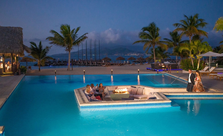 Imagen de la piscina del Hotel Sandals Grenada - All Inclusive Couples Only. Foto 14