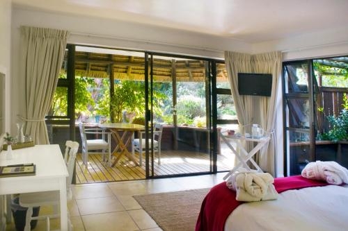 Imagen de la habitación del Hotel Sandals Guest House. Foto 7