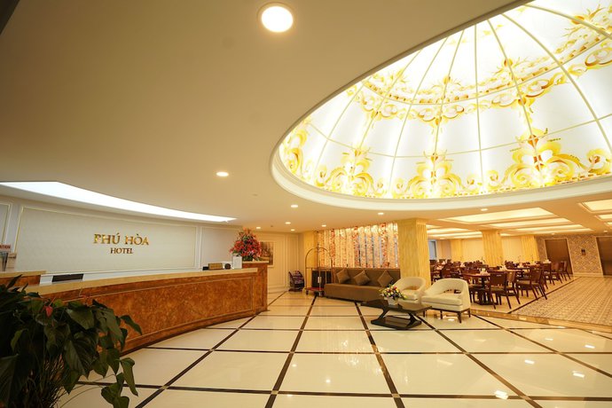 Imagen de los interiores del Hotel Sandals Lily. Foto 19