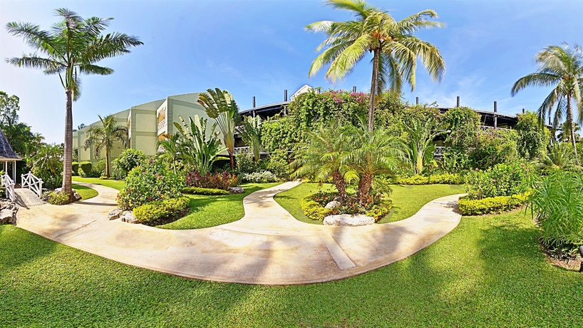 Imagen de los exteriores del Hotel Sandals Negril - All Inclusive Couples Only. Foto 6