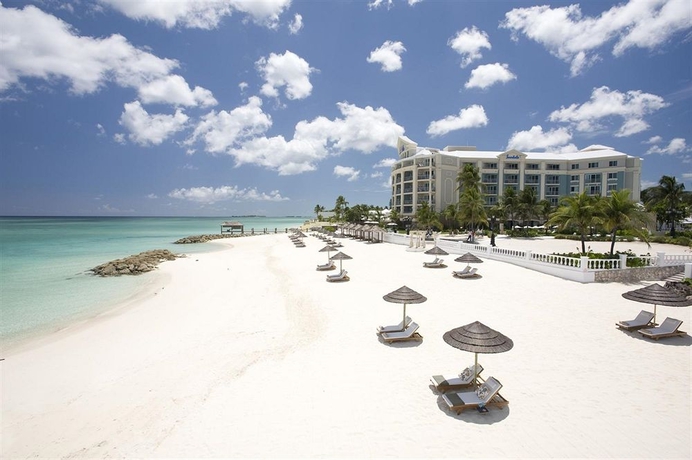 Imagen de los exteriores del Hotel Sandals Royal Bahamian - All Inclusive Couples Only. Foto 12