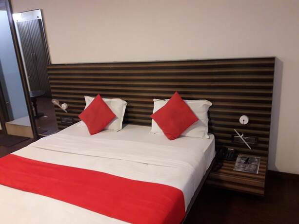Imagen general del Hotel Sandalwood, Bhopal. Foto 1