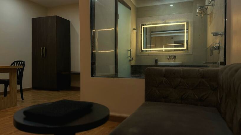 Imagen de la habitación del Hotel Sandalwood, Bhopal. Foto 18