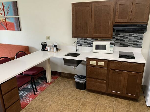 Imagen general del Hotel Sandalwood Studios And Suites. Foto 2