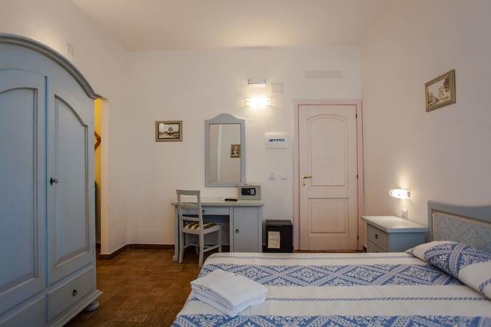 Imagen de la habitación del Hotel Sandalyon. Foto 13