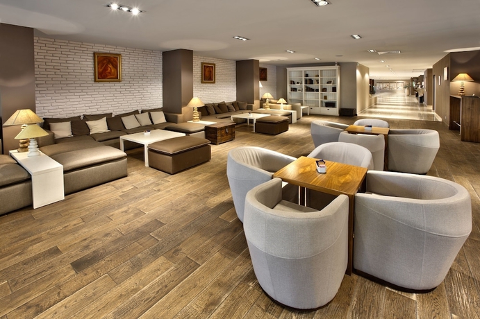 Imagen de los interiores del Hotel Sandanski Interhotel. Foto 13