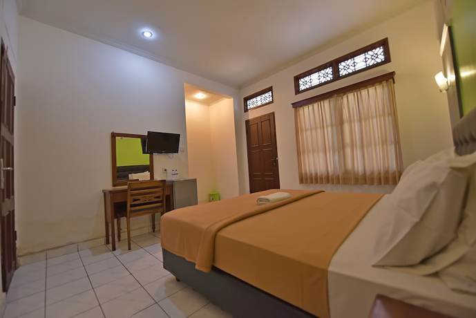 Imagen de la habitación del Hotel Sandat Kuta. Foto 3