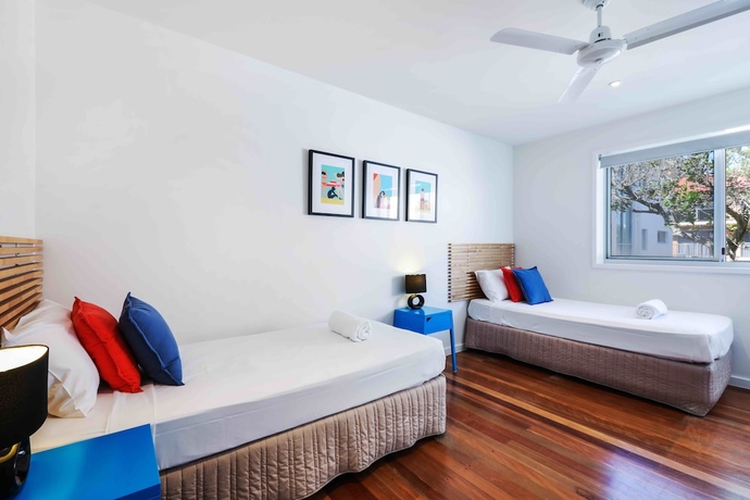 Imagen de la habitación del Hotel Sandbox Luxury Beach Front Apartments. Foto 12